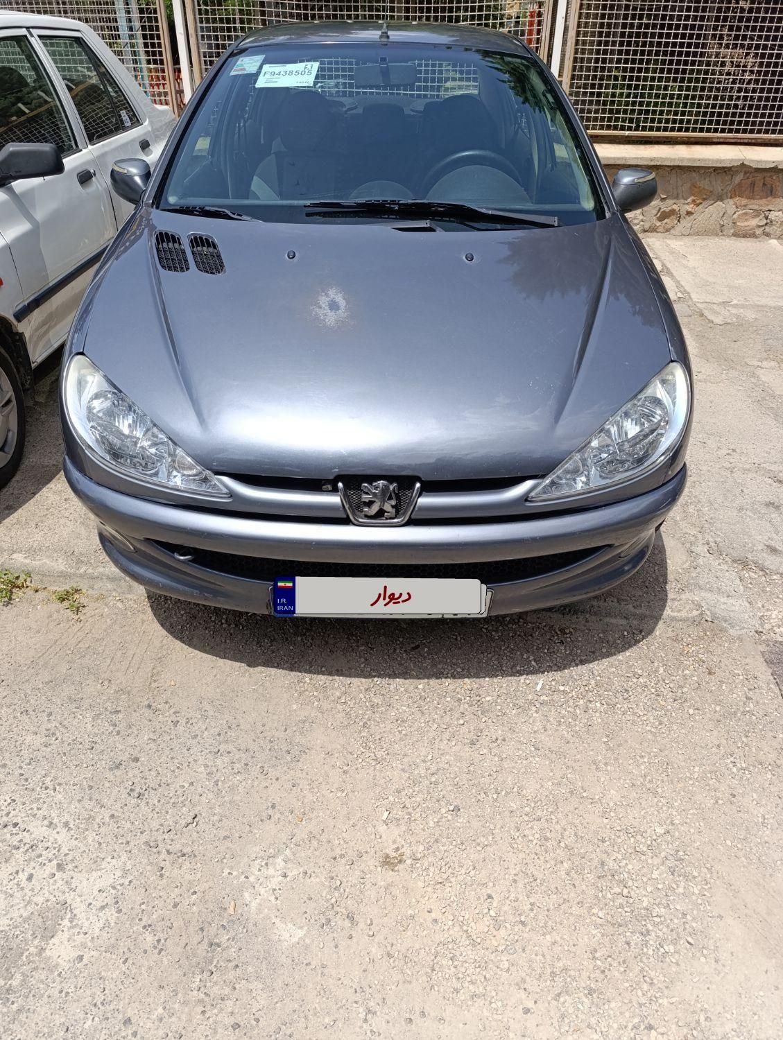 پژو ۲۰۶ صندوق دار v8 - 1390
