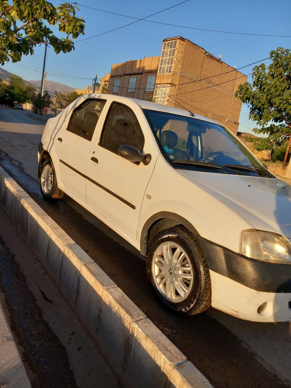 رنو تندر 90 E2 - 1389