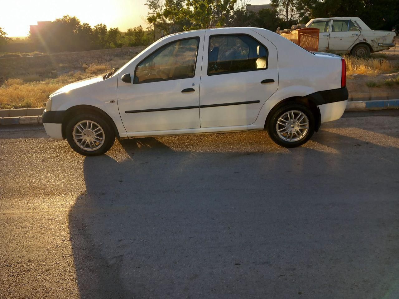 خودرو رنو، تندر 90 آگهی ann_18509478