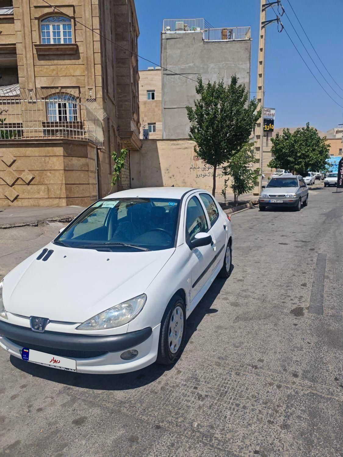 پژو 206 تیپ 5 - 1396