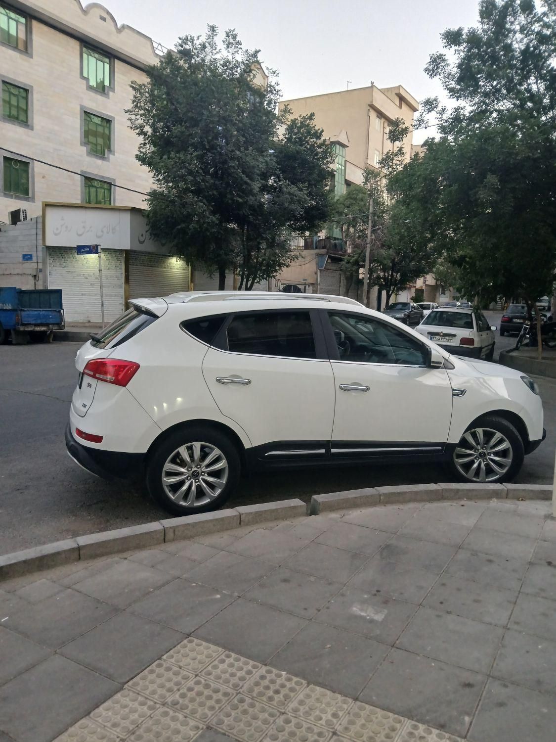 خودرو جک، S5 آگهی ann_18510133