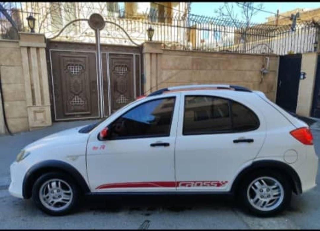 خودرو کوییک، R آگهی ann_18511411