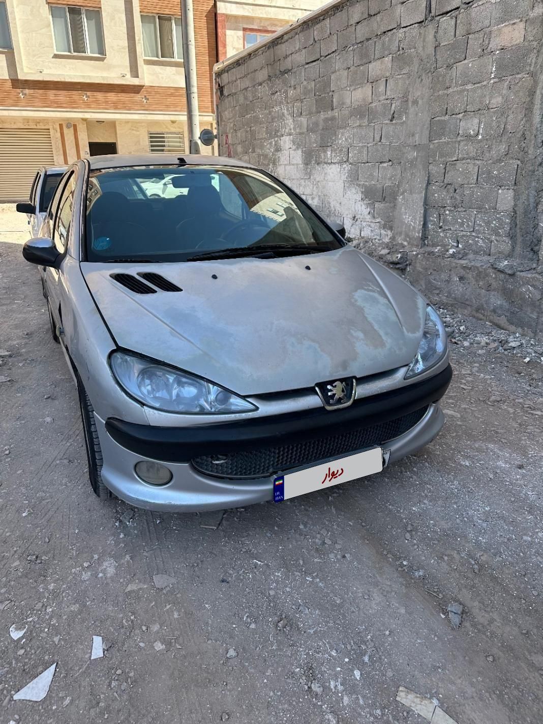 پژو ۲۰۶ صندوق دار v8 - 1386