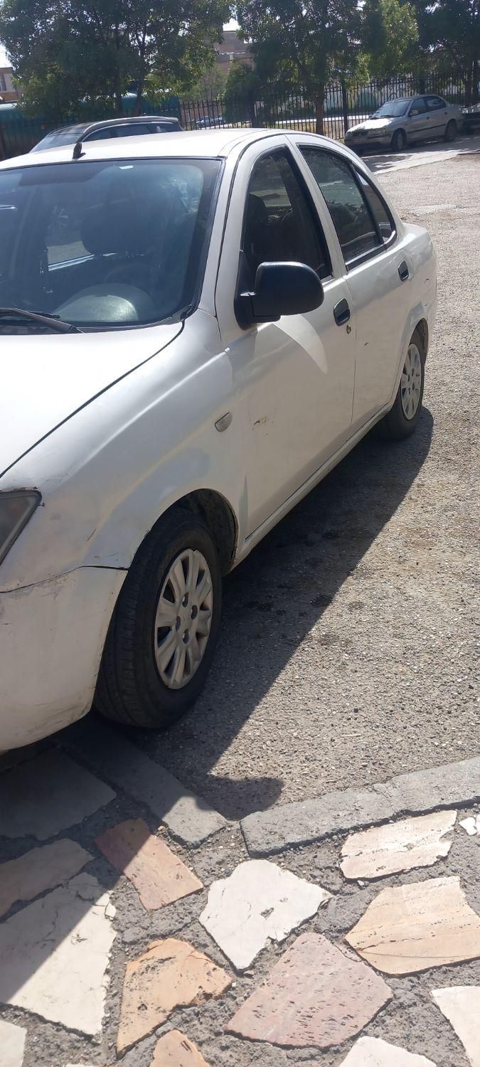 تیبا صندوق دار SX - 1395