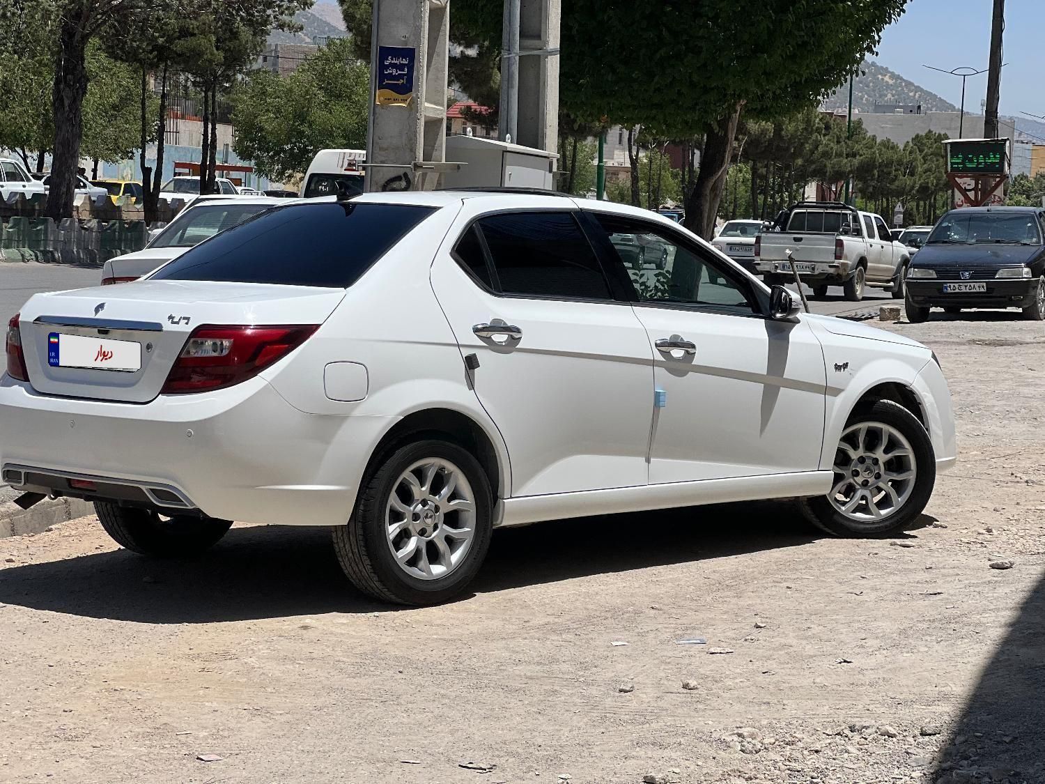 دنا پلاس توربو 6 دنده - 1401