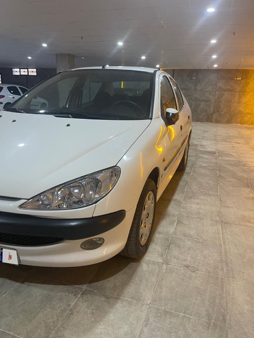 پژو ۲۰۶ صندوق دار v8 - 1395