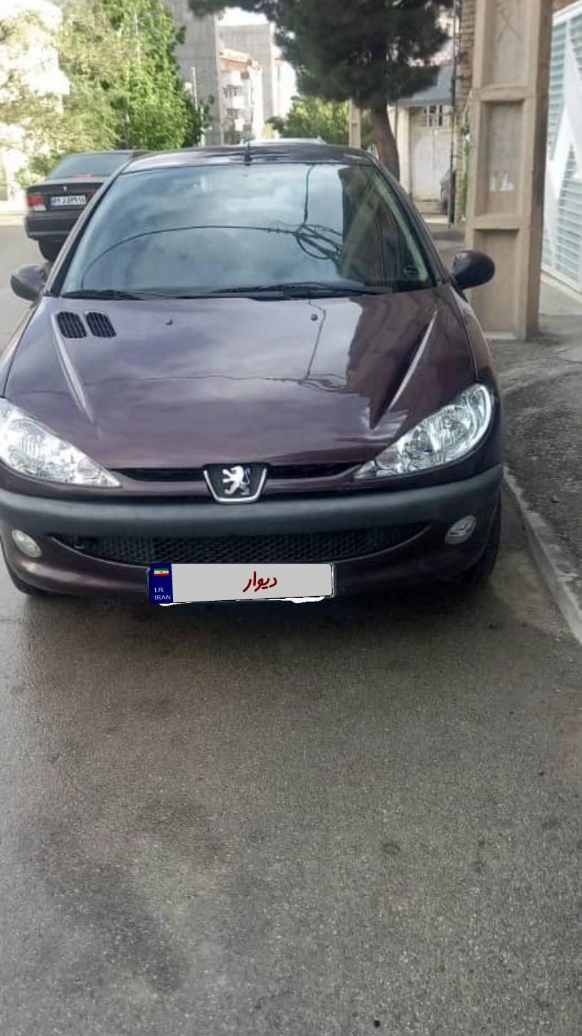پژو ۲۰۶ صندوق دار v8 - 1391