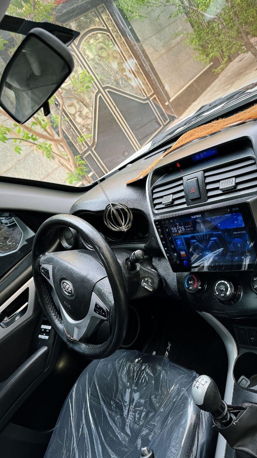 لیفان X60 دنده‌ای - 2015