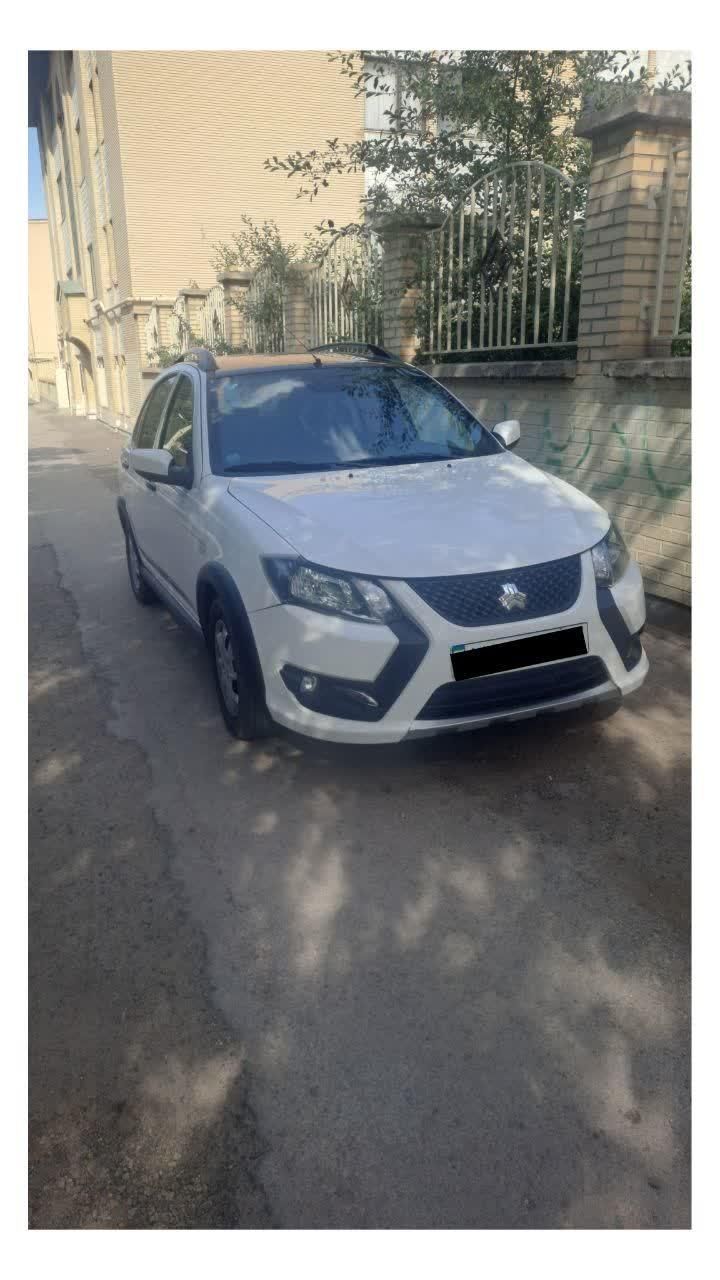 خودرو کوییک، R آگهی ann_18512361
