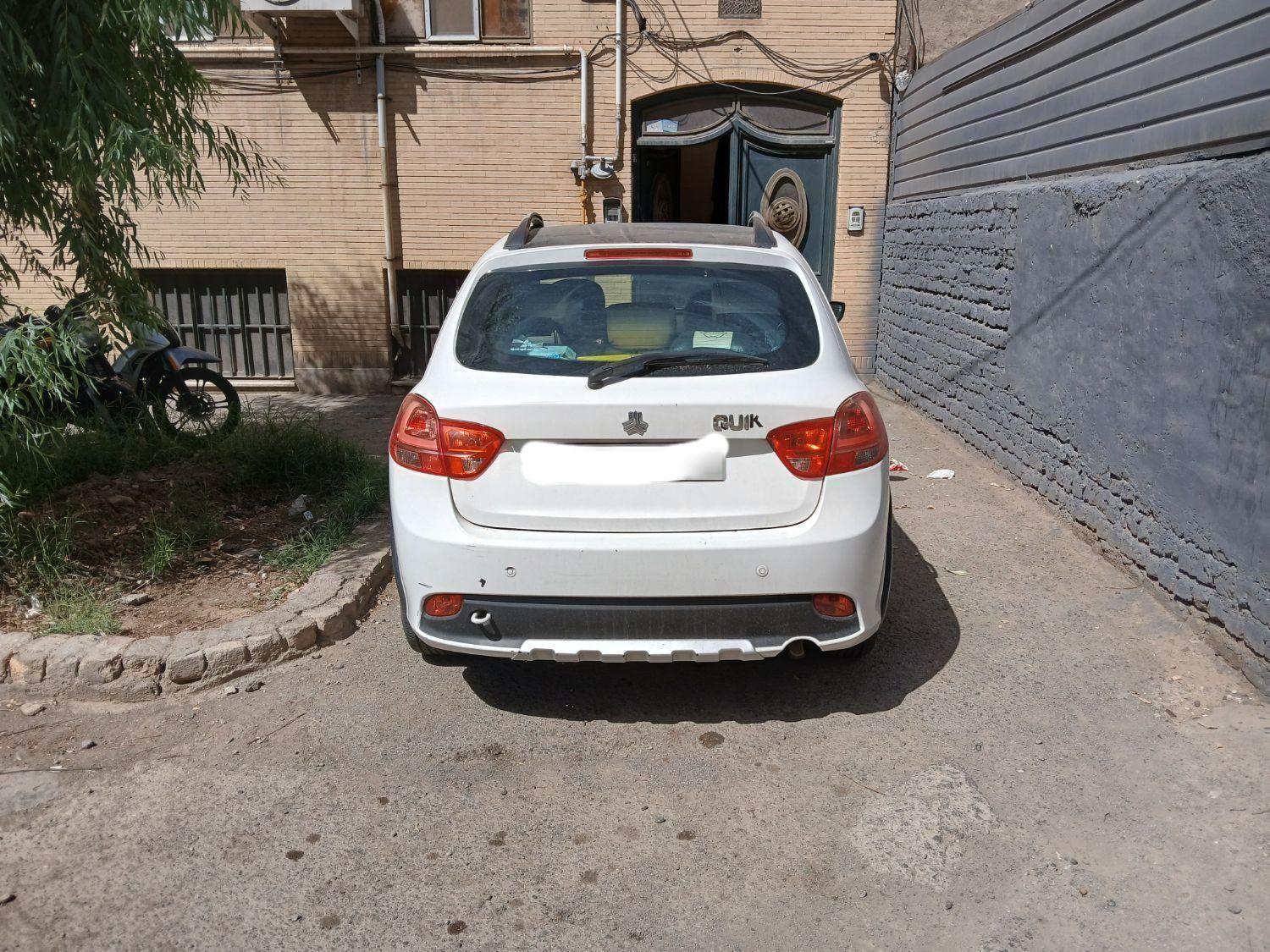 کوییک R دنده‌ای - 1399