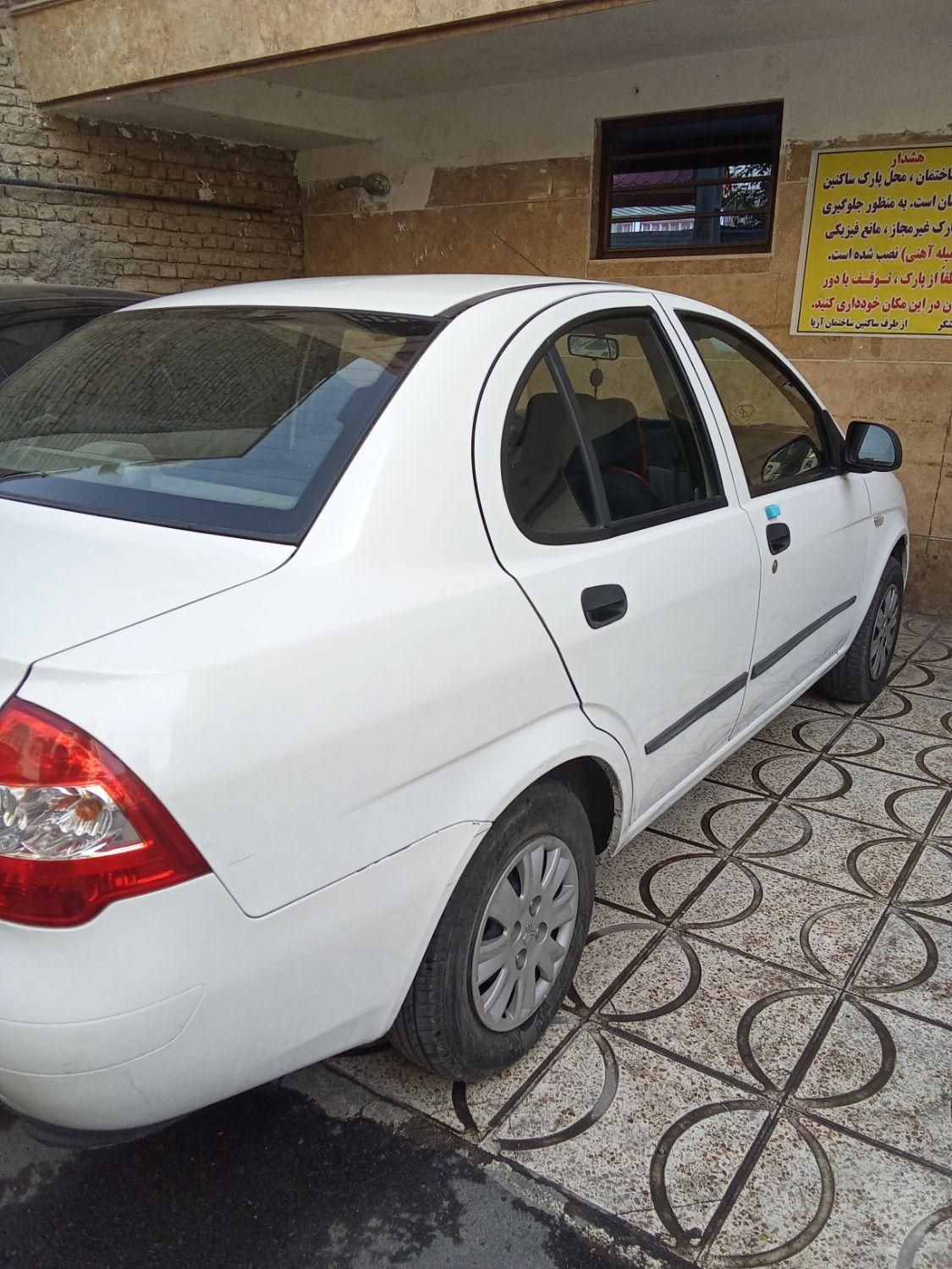 تیبا صندوق دار SX - 1398