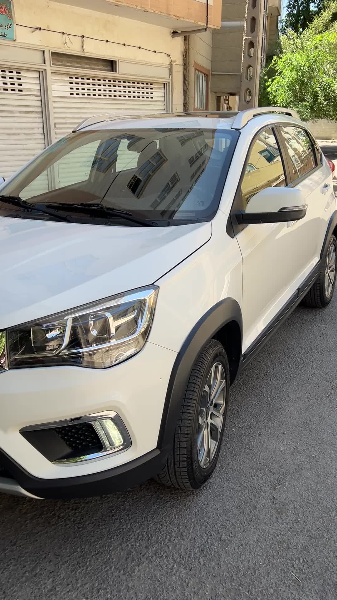 خودرو ام وی ام، X22 آگهی ann_18513467