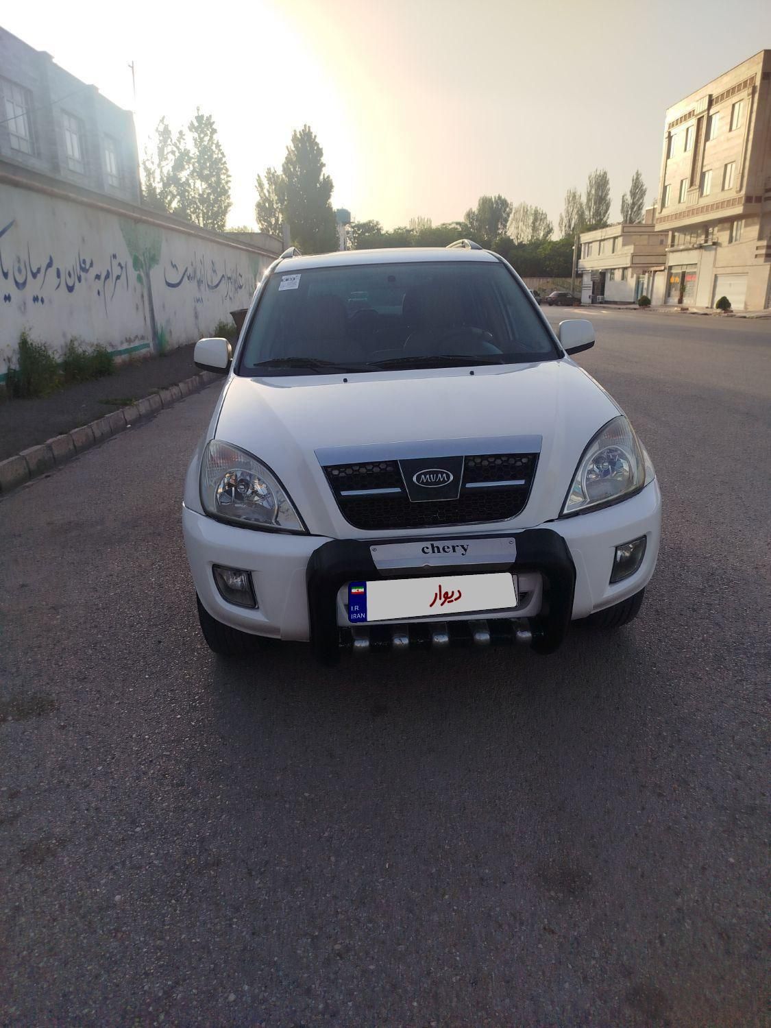 ام وی ام X33 دنده‌ای ساده - 2012