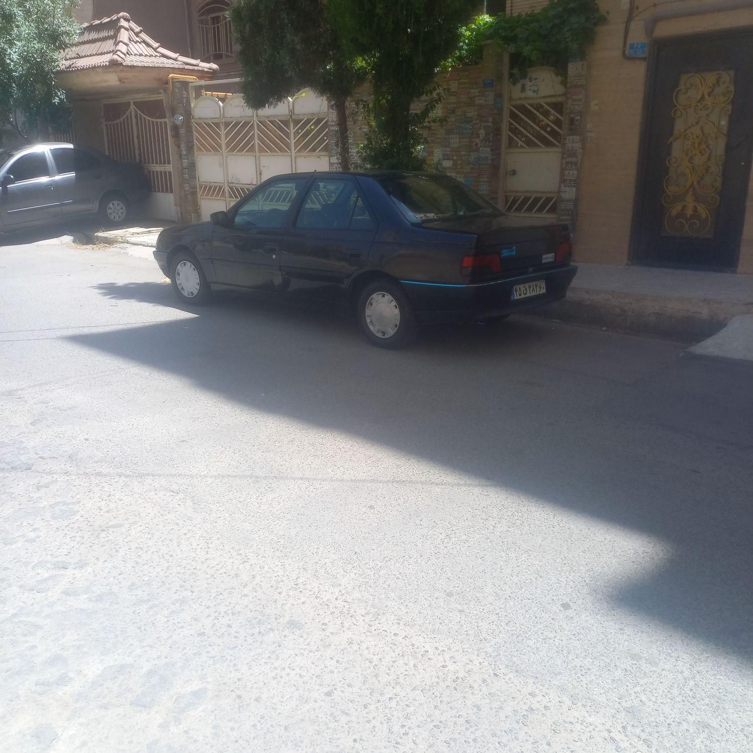 پژو 405 GLX - 1381