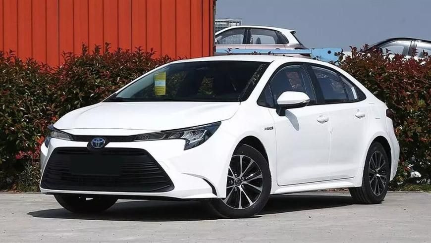 سمند LX XU7 - 1404