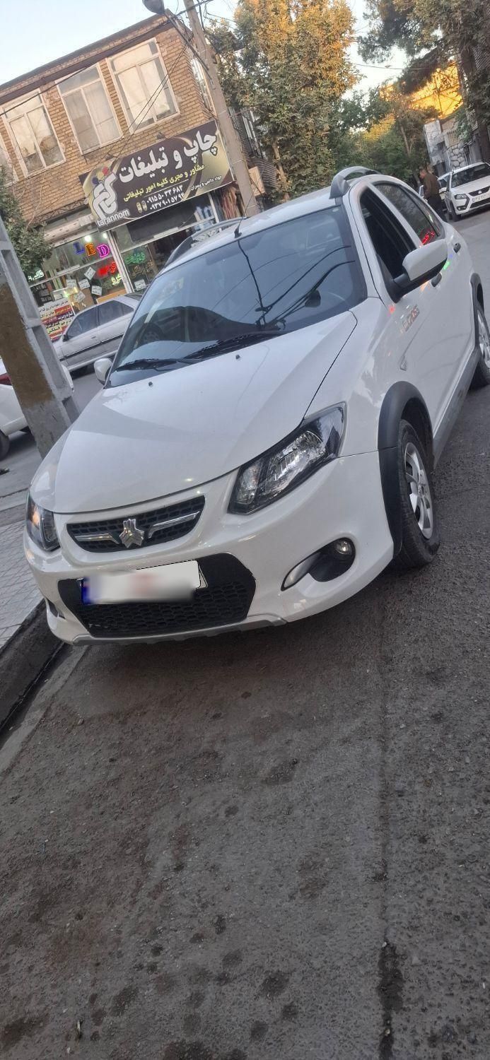 خودرو کوییک، معمولی آگهی ann_18515415