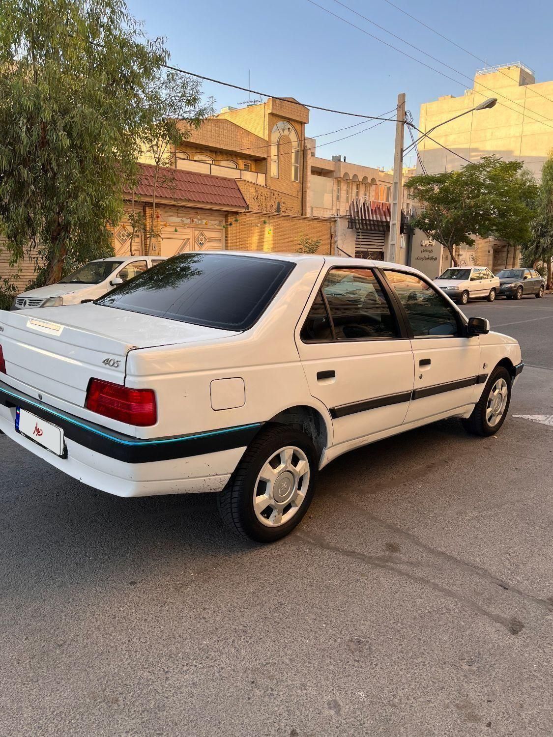 پژو 405 SLX بنزینی TU5 - 1391