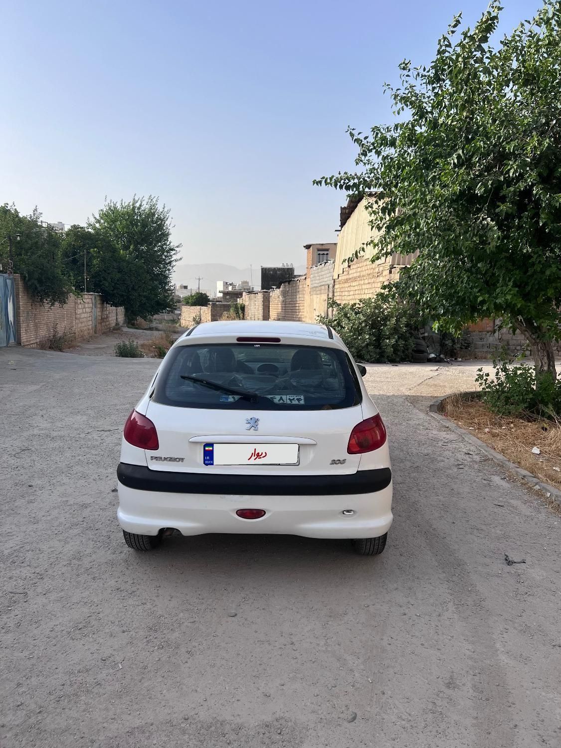 پژو 206 تیپ 5 - 1396