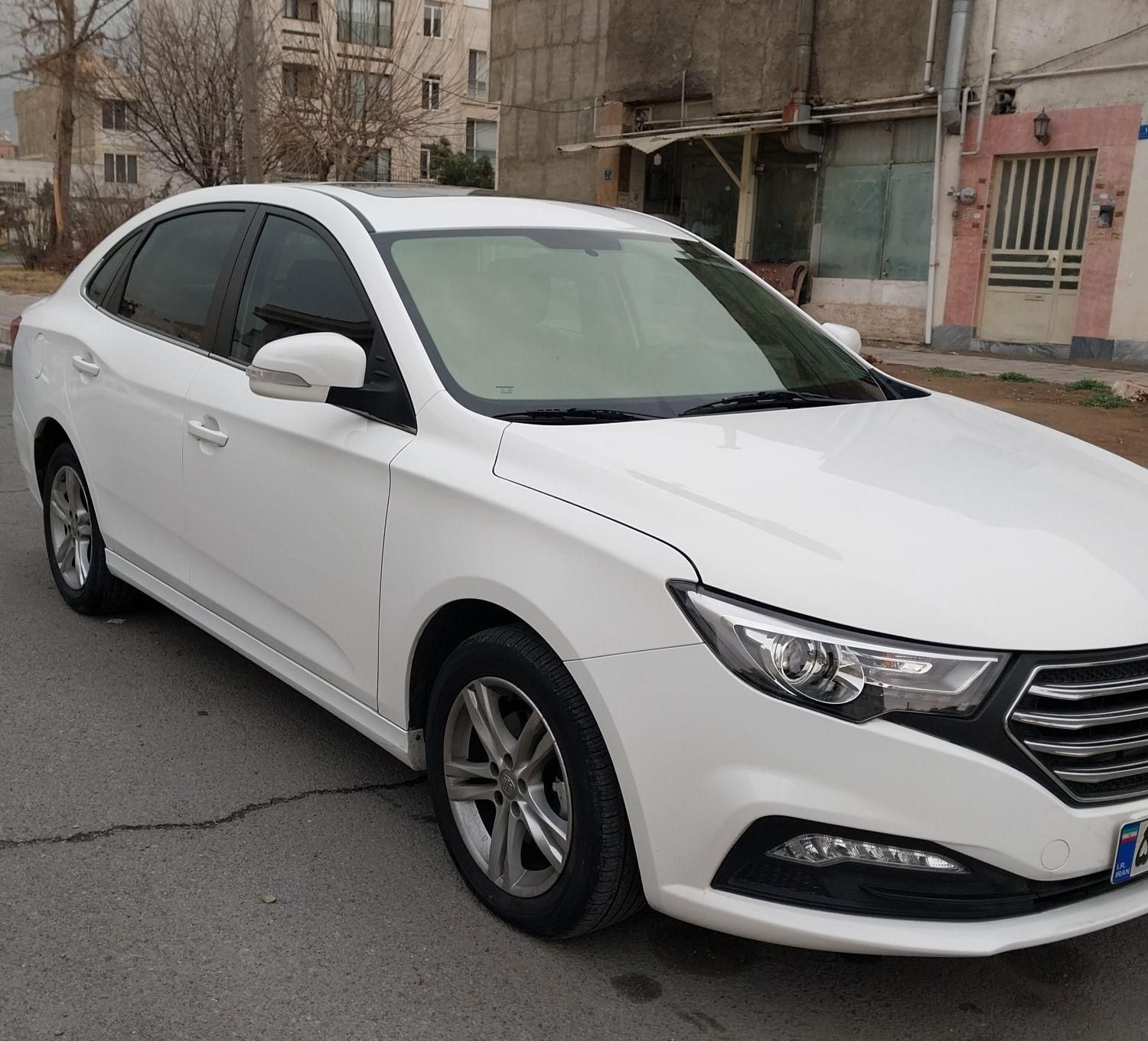 بسترن B30 اتوماتیک - 2020
