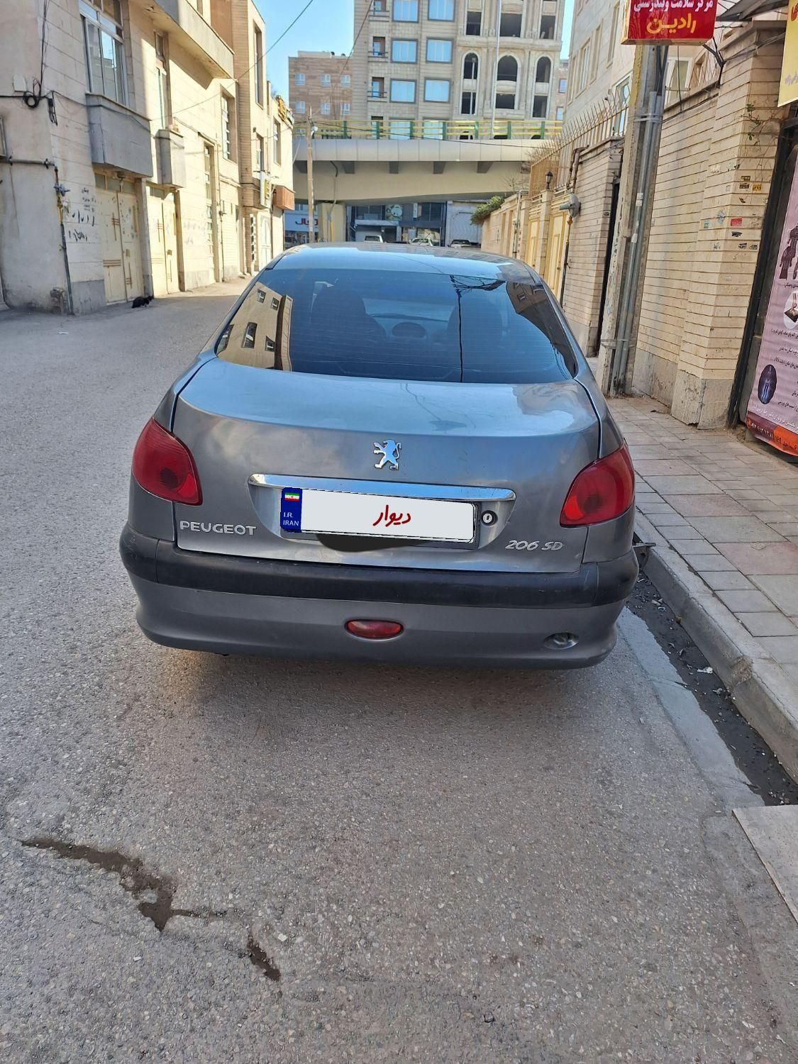 پژو ۲۰۶ صندوق دار v8 - 1390