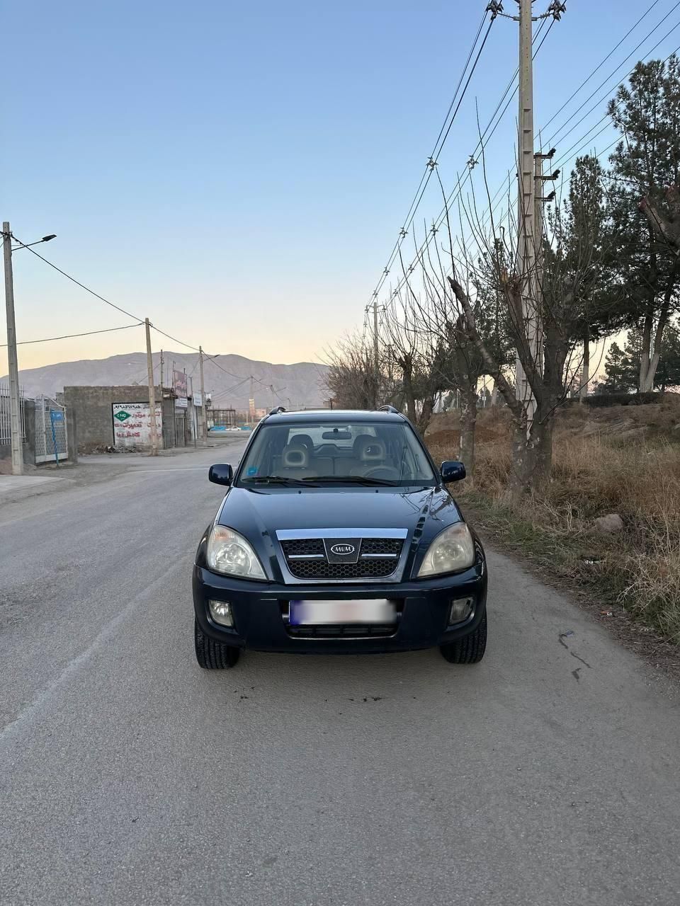 خودرو ام وی ام، X33 آگهی ann_18516348