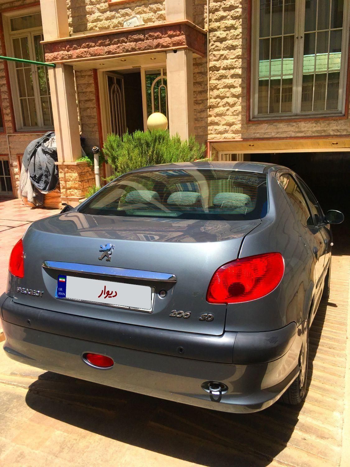 پژو ۲۰۶ صندوق دار v8 - 1397