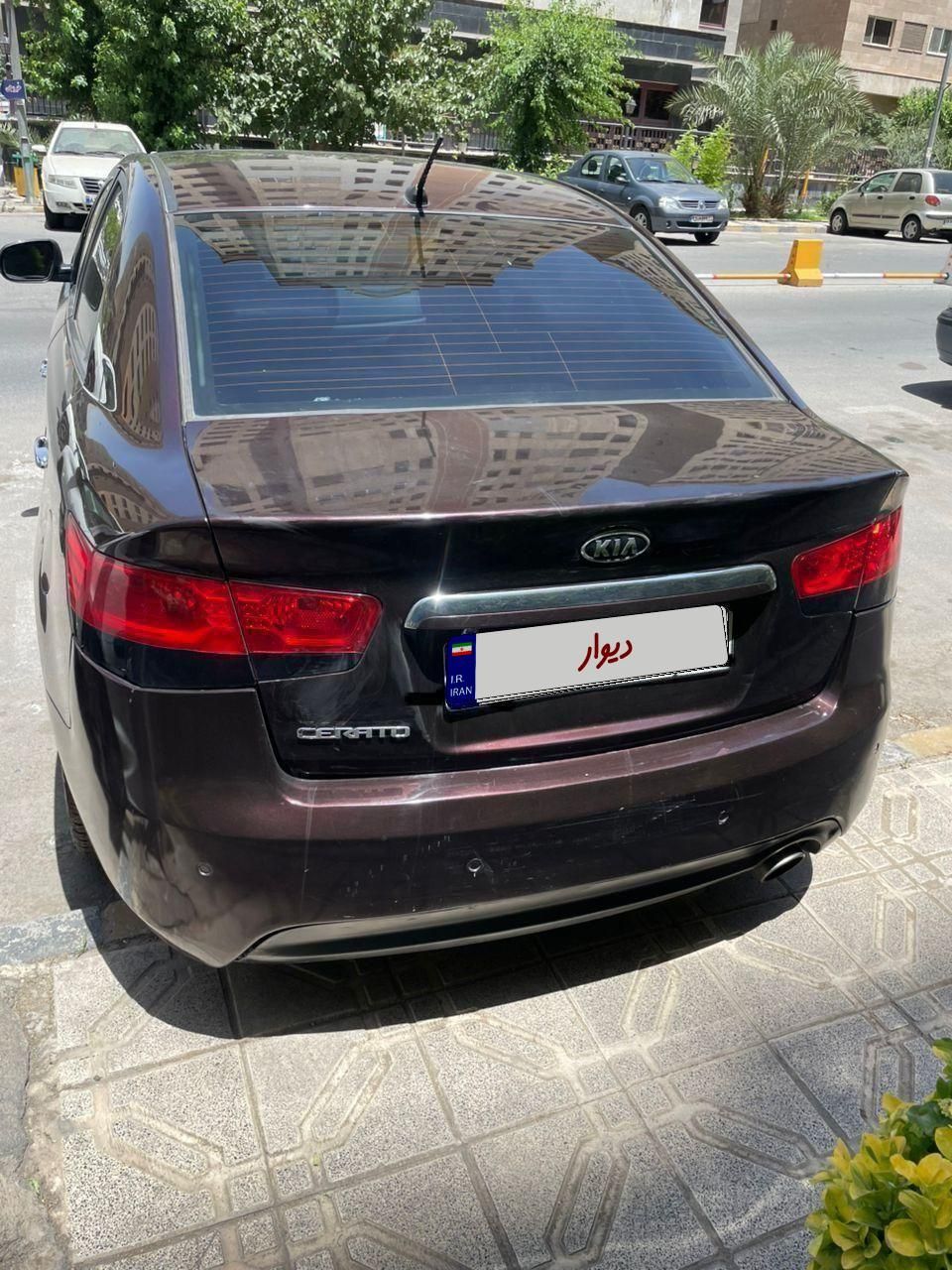 کیا سراتو 2.0 لیتر اتوماتیک GT لاین - 2011
