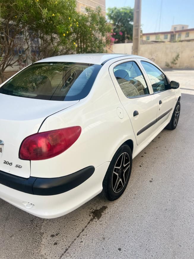 خودرو پژو، ۲۰۶ صندوق دار آگهی ann_18517389