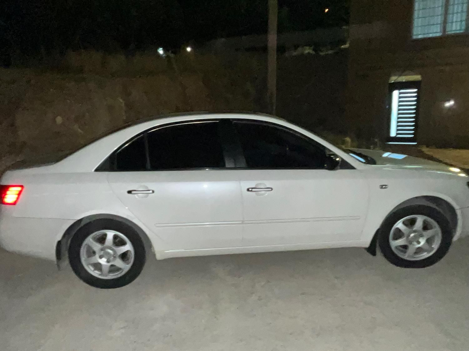 هیوندای سوناتا دنده‌ای NF 2400 - 2008
