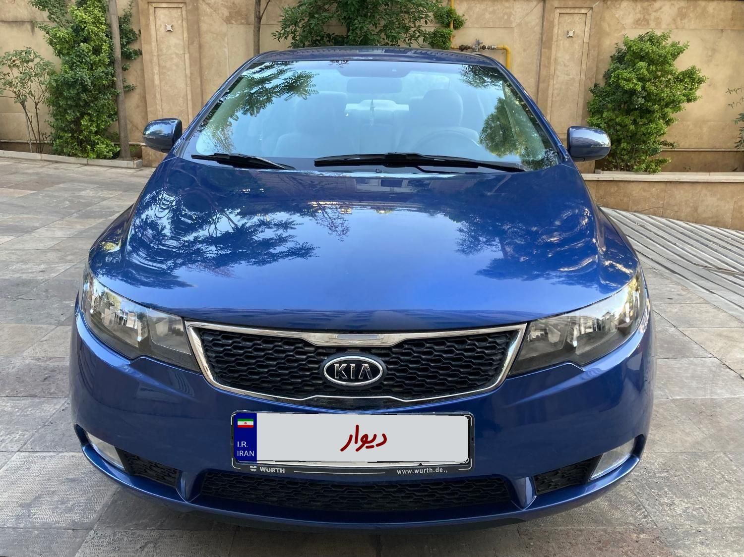خودرو کیا، سراتو مونتاژ آگهی ann_18517537