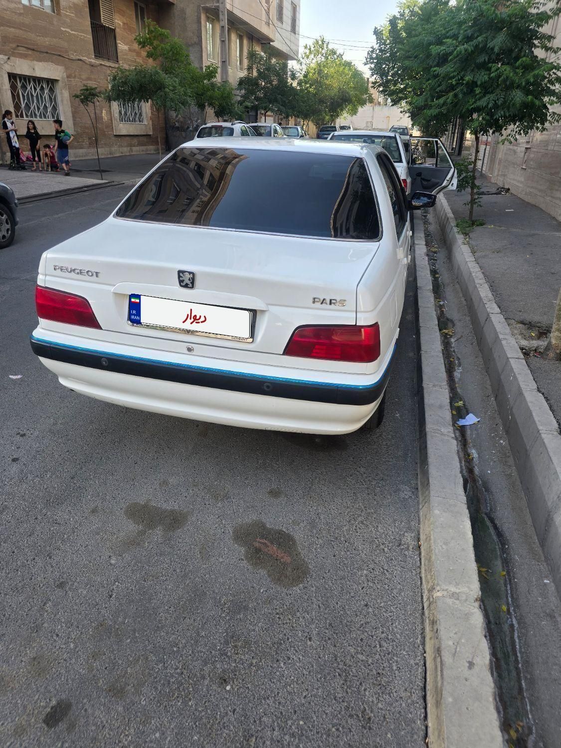 پژو پارس XU7P - 1401