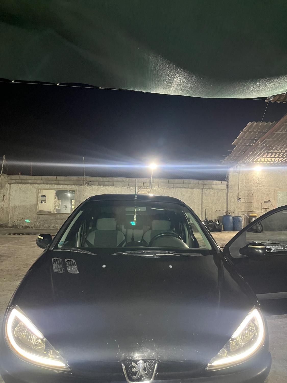 پژو ۲۰۶ صندوق دار v8 - 1393