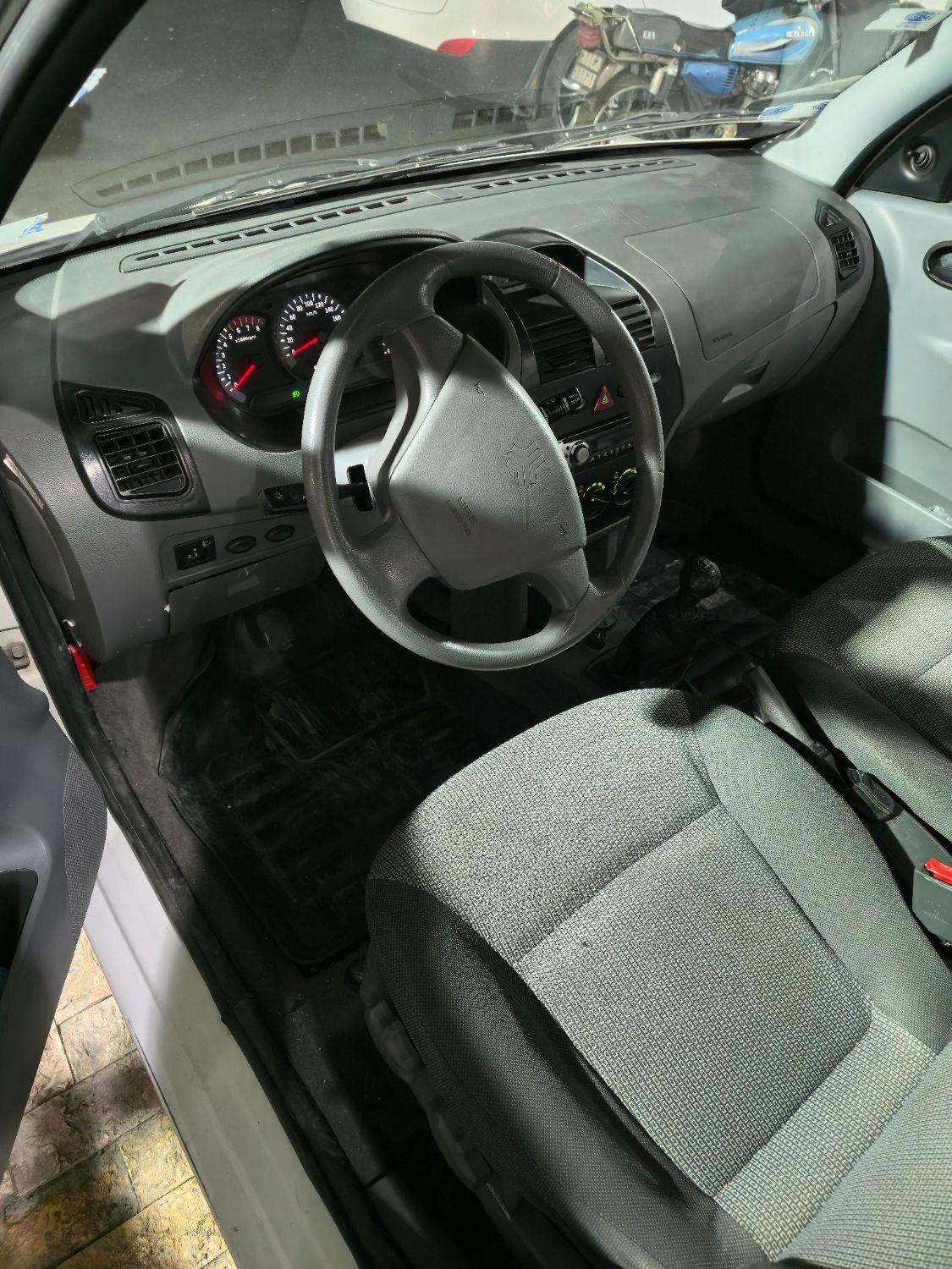 تیبا صندوق دار SX - 1400