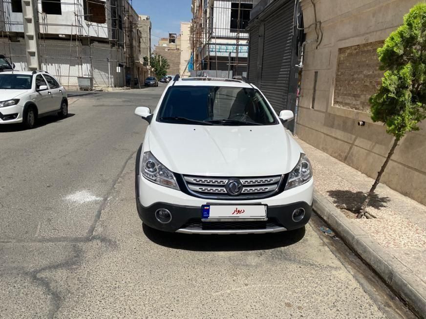خودرو دانگ فنگ، H30 کراس آگهی ann_18518944