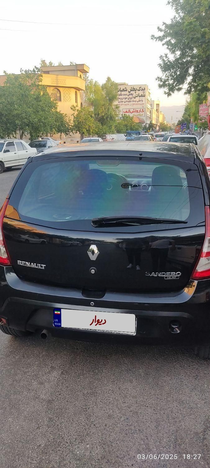 رنو ساندرو اتوماتیک - 1395