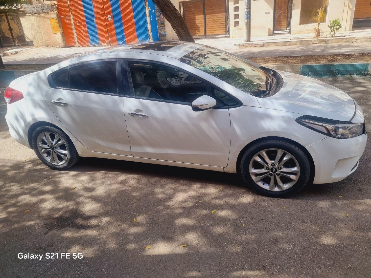 کیا سراتو 2.0 لیتر اتوماتیک GT لاین - 2018