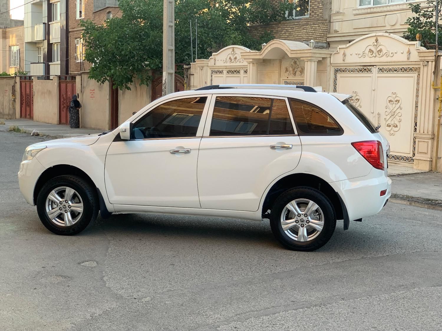 لیفان X60 دنده‌ای - 2013