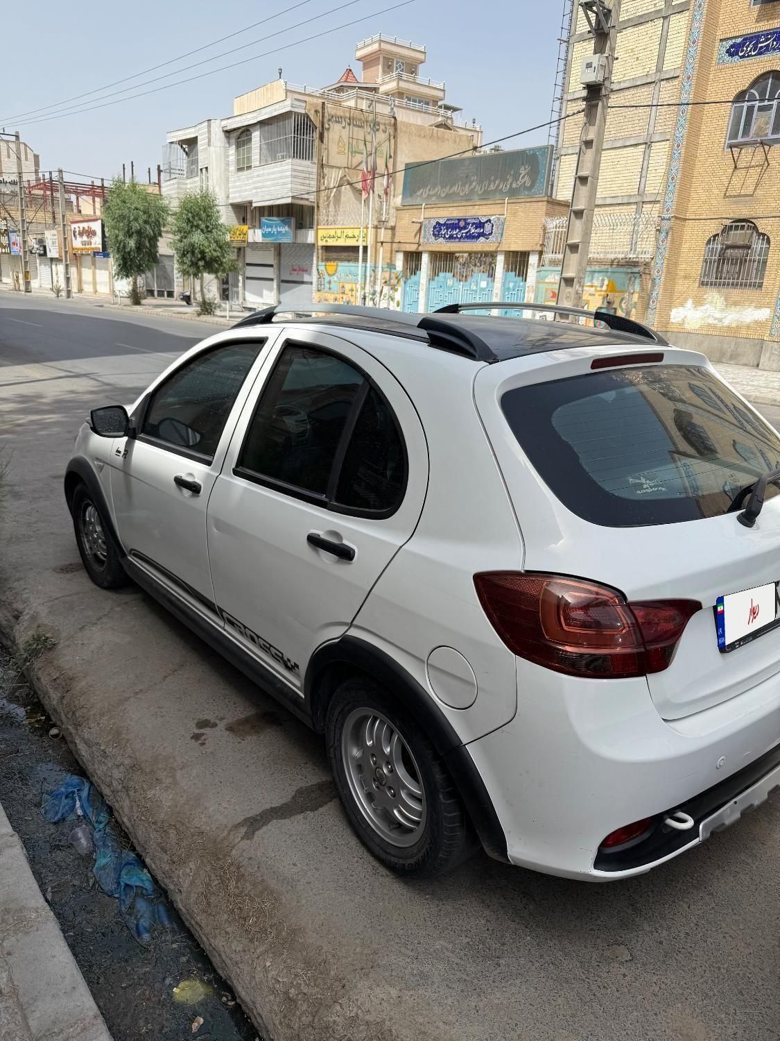 خودرو کوییک، R آگهی ann_18519427