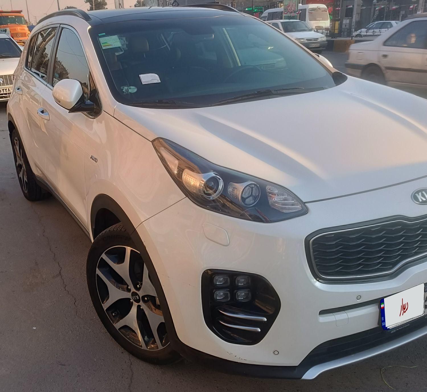 کیا اسپورتیج 4 سیلندر 2400cc GTLine - 2017