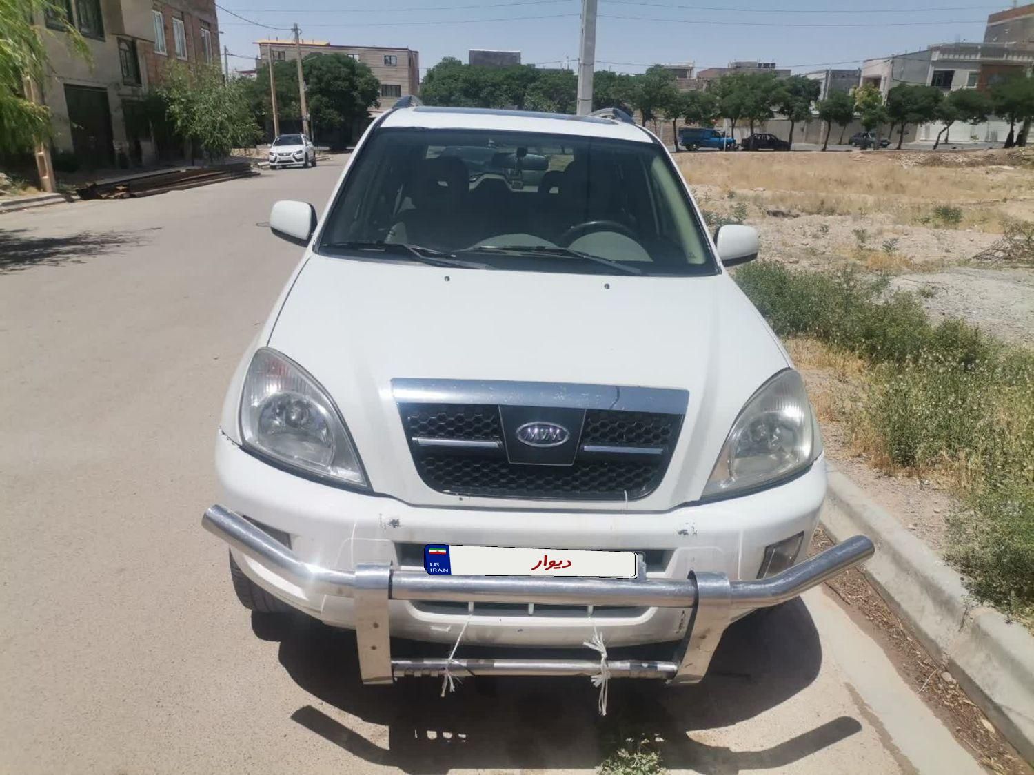 ام وی ام X33 دنده‌ای ساده - 2012