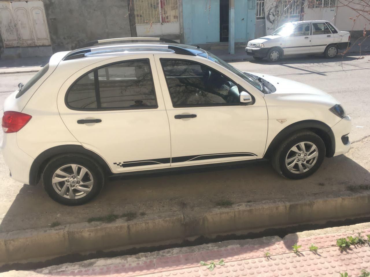 خودرو کوییک، R آگهی ann_18519912