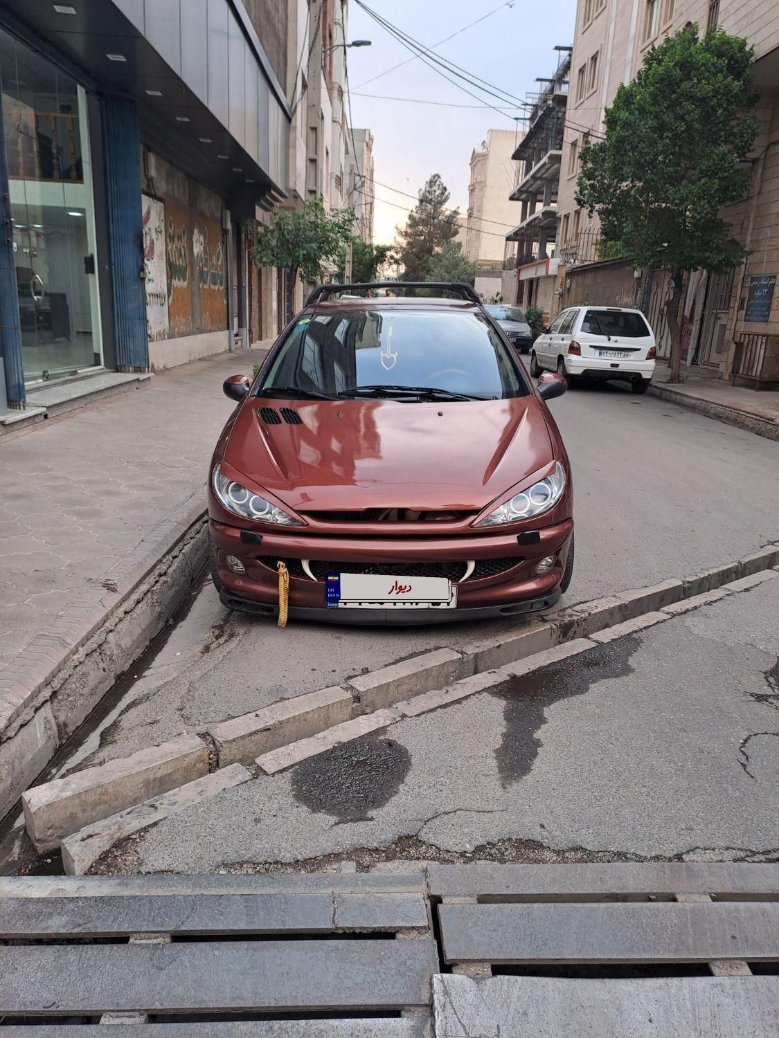 پژو 206 تیپ 2 - 1385