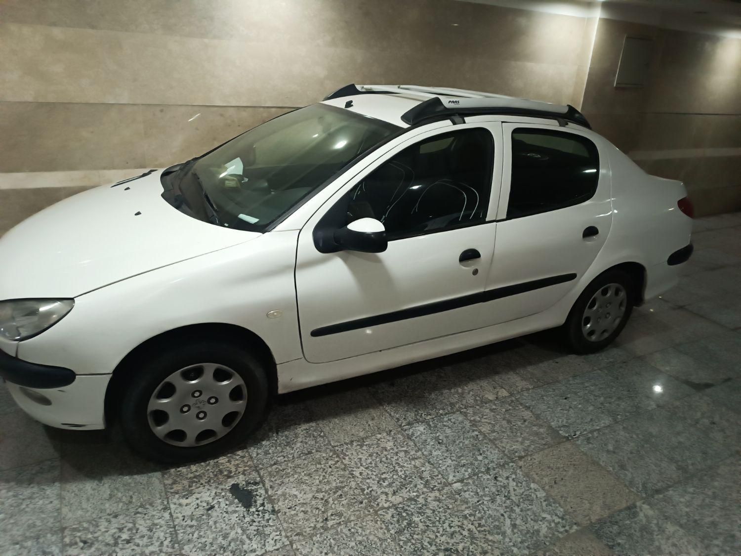پژو ۲۰۶ صندوق دار v8 - 1392