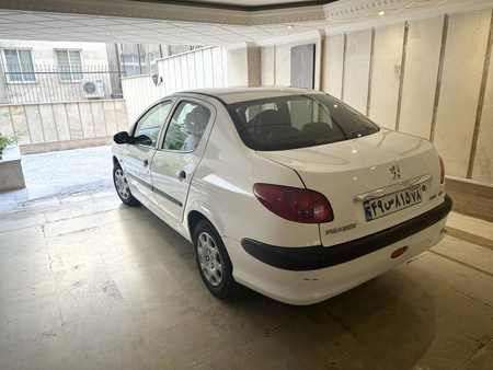 پژو ۲۰۶ صندوق دار v8 - 1394
