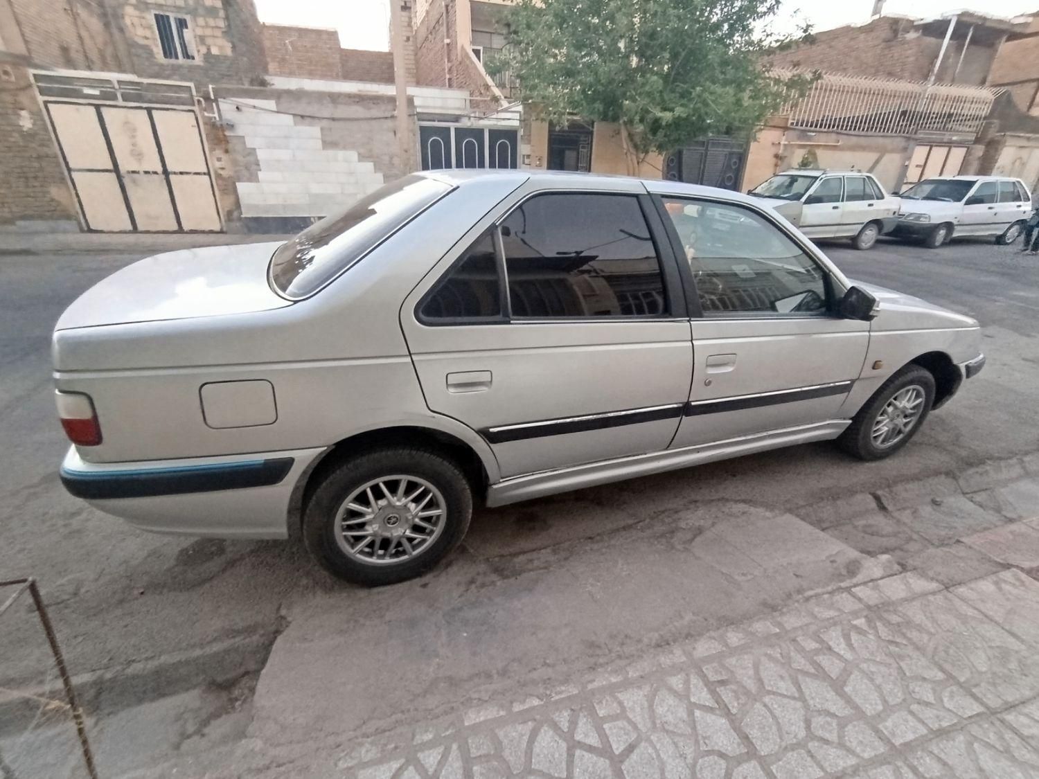 خودرو پژو، پارس آگهی ann_18520387