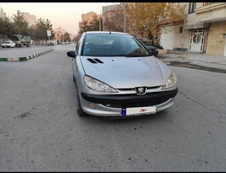 خودرو پژو، ۲۰۶ صندوق دار آگهی ann_18520390