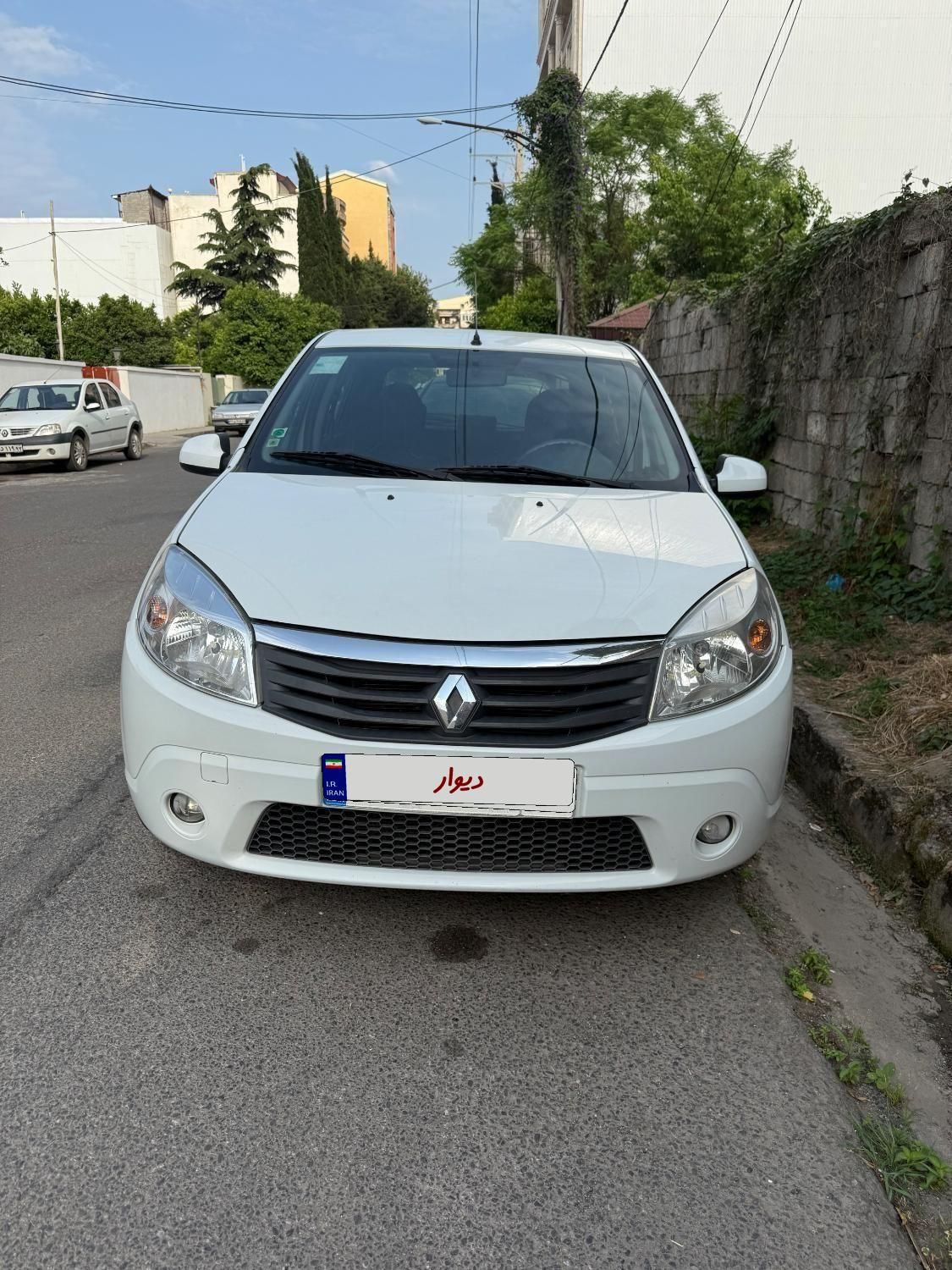 خودرو رنو، ساندرو آگهی ann_18520394