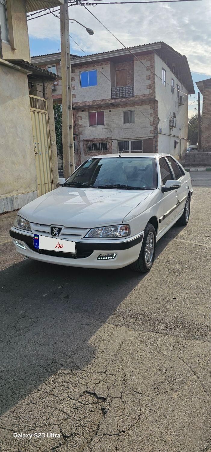 پژو پارس XU7P - 1402