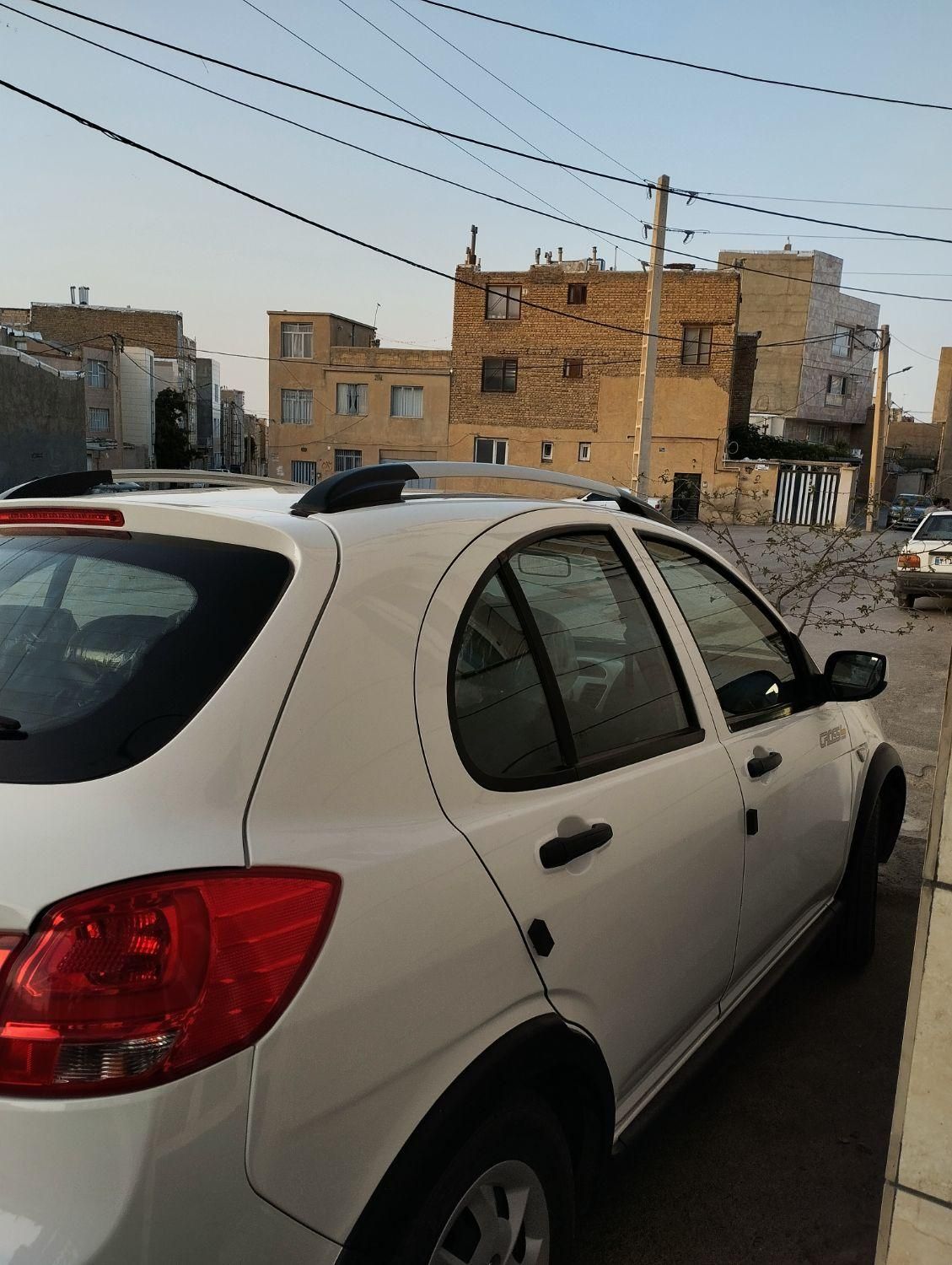 خودرو کوییک، معمولی آگهی ann_18520539
