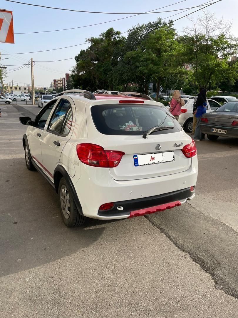 کوییک R دنده‌ای - 1401